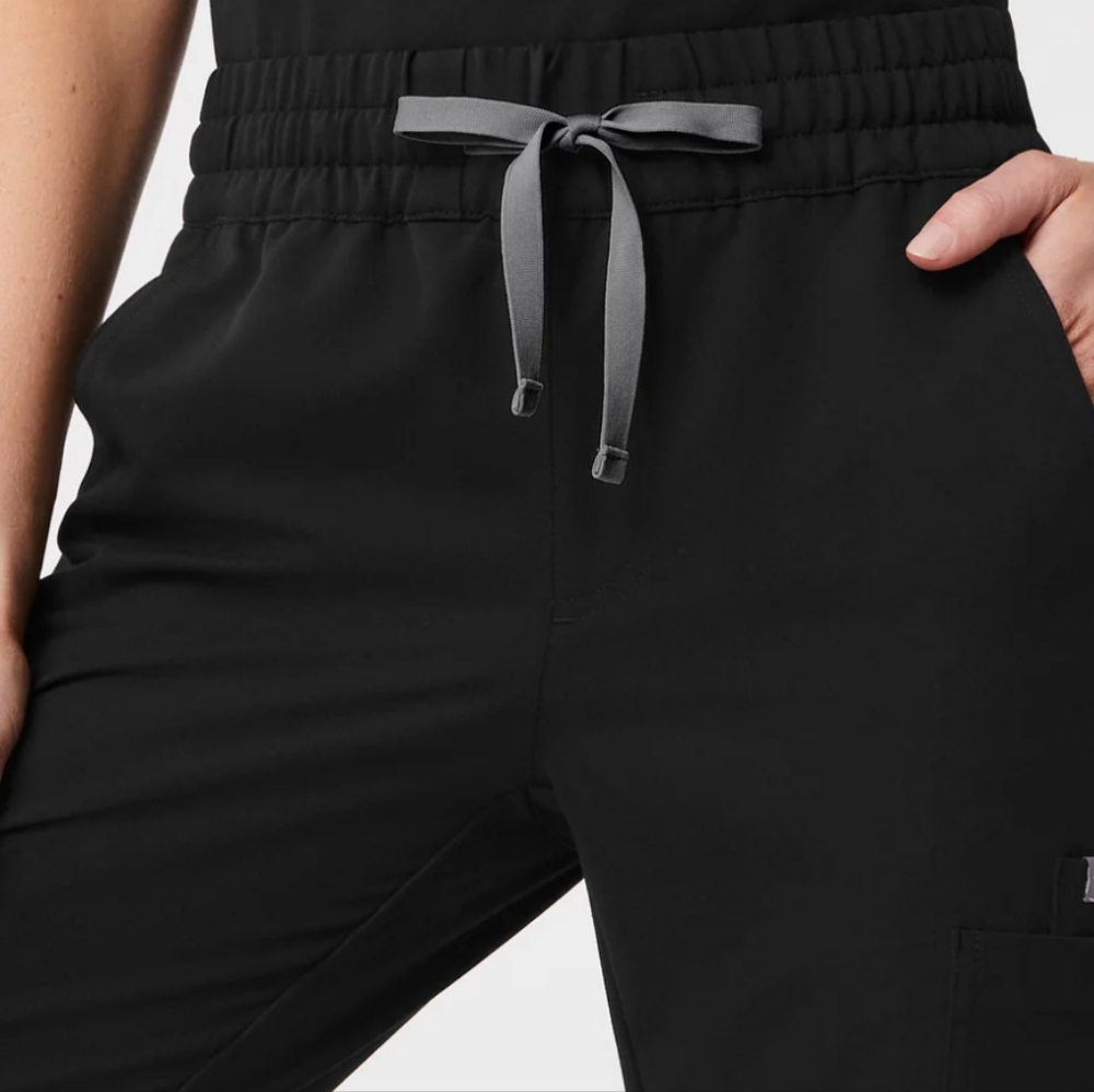 FIGS Women’s PS Uman Relaxed Black Jogger Scrub Pants! - Picture 5 of 7